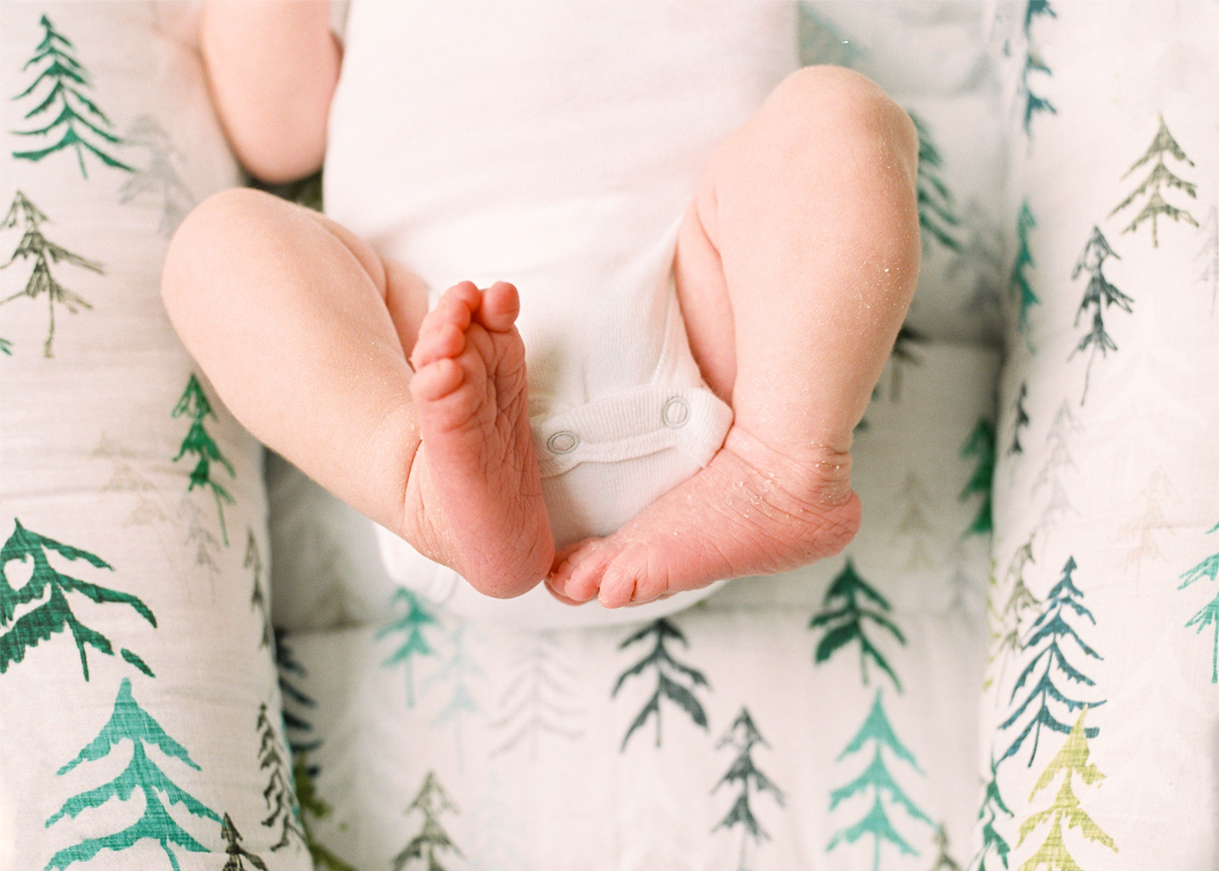 in-home calgary newborn photography